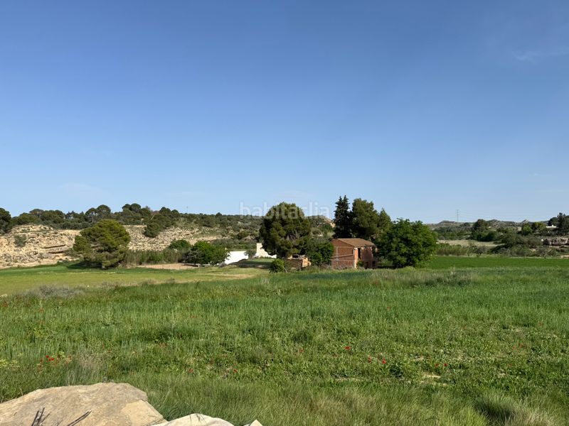 Foto b7c5c843-84b0-494a-88a3-6fe295934f8c. Finca rústica a Caspe