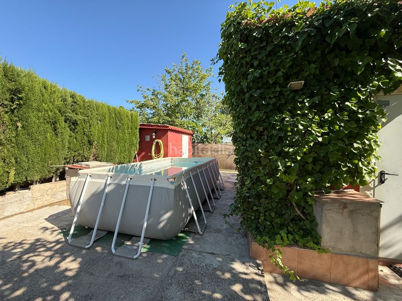 Foto d7d6f49b-362a-41c3-ace5-ac83c5d27bfb. Xalet amb xemeneia calefacció aparcament piscina a Caspe