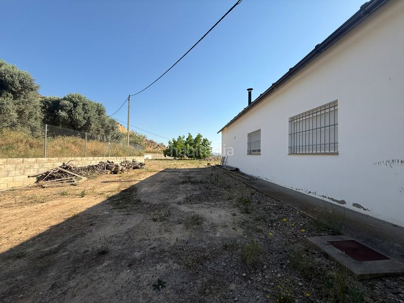 Foto d2356d98-d2ed-4558-aabc-abb5052d4dcf. Nau industrial a Caspe