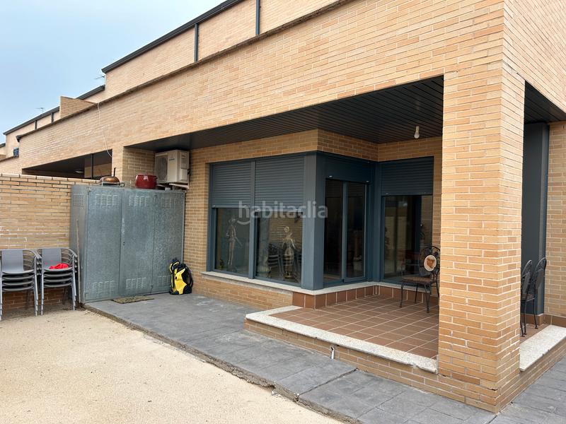 Foto ecbf9b3f-df45-4a06-8a2d-682d0b9dd09e. Casa a schiera in Yuncos