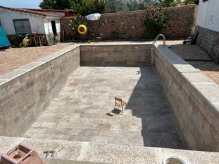 Xalet a Yuncos. Inmobiliaria lola vende gran chalet en yuncos
