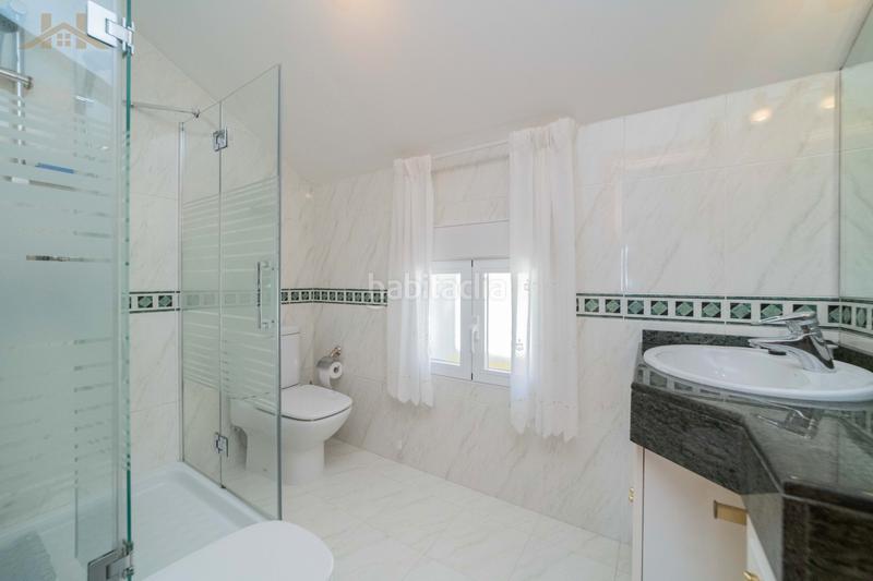 Foto 360d8c7f-8aa7-4680-b193-dd9c0027cb01. Maison jumelée dans Las Matas-Peñascales Rozas de Madrid (Las)