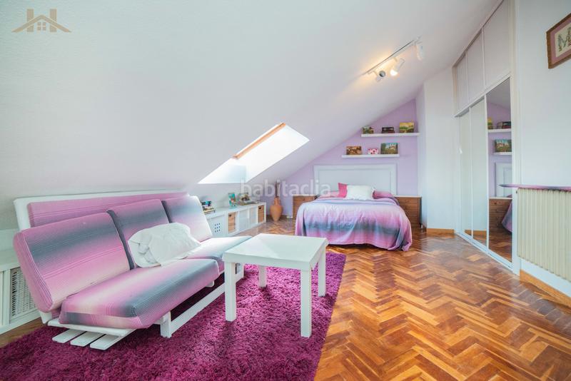 Foto 831d8932-8454-443f-b66d-ccf5f3114337. Casa aparellada a El Pinar-Punta Galea Rozas de Madrid (Las)