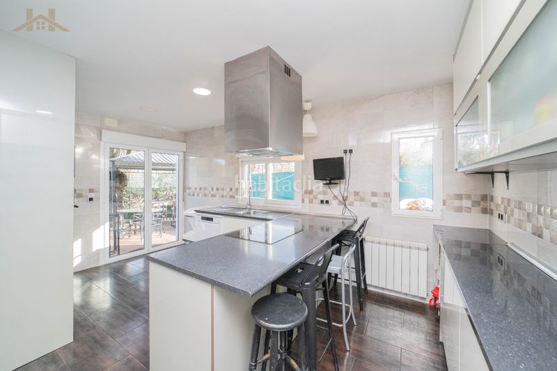 Foto c49b3f5d-8a0e-40c6-843a-df2b65fe43e8. Chalet en Las Matas-Peñascales Rozas de Madrid (Las)