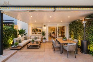 Semi detached house in Calle Séneca