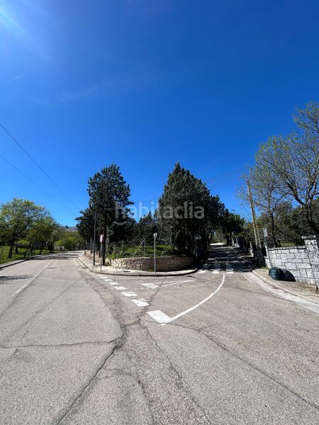 Foto 02681c36-b227-47cb-b690-15a600c6d8b3. Terreny residencial a Parquelagos-Puente Nuevo Galapagar