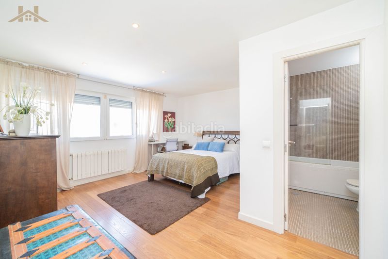 Foto 7cba4052-ceff-40cd-98ca-df58e3bd7af4. Casa aparellada a Las Matas-Peñascales Rozas de Madrid (Las)