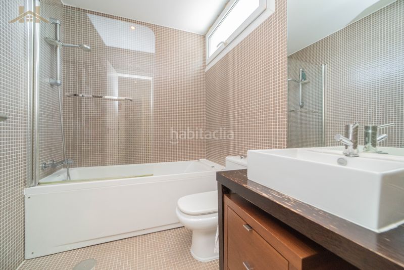 Foto f411b862-5afb-4bc4-9213-0a69ea16bb0f. Casa aparellada a Las Matas-Peñascales Rozas de Madrid (Las)