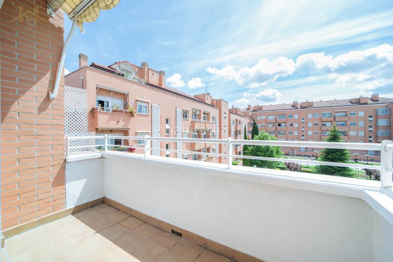 Foto a0a1a8c7-b8e1-4dea-9802-aa968feba707. Àtic a Parque Empresarial Rozas de Madrid (Las)