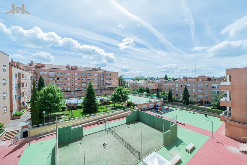 Foto f735318a-b7fd-4219-94c7-1e655ad9cb0d. Àtic a Parque Empresarial Rozas de Madrid (Las)