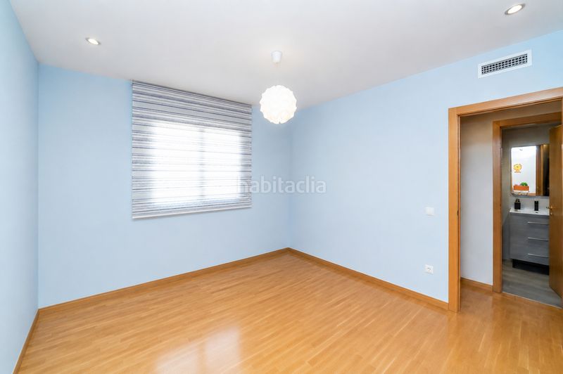 Foto 0802dbd9-8b53-4f63-a525-8341f4c2dc00. Pis a Europolis Rozas de Madrid (Las)