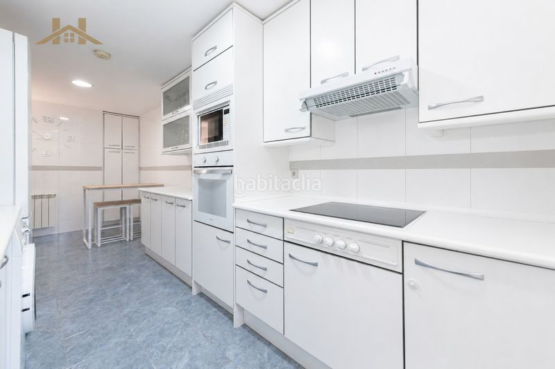 Foto bfbaeb6f-e5d1-471f-9477-905e20a99021. Piso en Europolis Rozas de Madrid (Las)