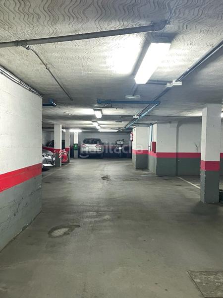 Foto 314c3395-5da5-4e6c-a95a-9b433c192c66. Autoparkplatz in El Burgo Rozas de Madrid (Las)