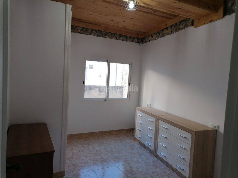 Foto d093f79c-90ed-4ddd-a1fb-d3b390c780e7. Casa a Alcanar