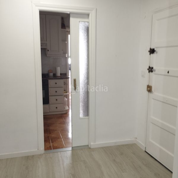 Foto 78f2f8ae-5ed2-4bbd-b3db-d38cfc9e0cc3. Rent flat in Casco Urbano Vinaròs