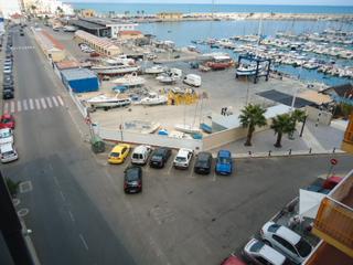 Lloguer Pis  Carrer del músic carles santos. Alquilo piso  con vistas al club nautico