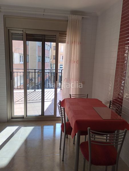 Foto eb2513aa-3c96-42a9-8598-026d1ff2bfe1. Pis amb calefacció aparcament a Casco Urbano Vinaròs