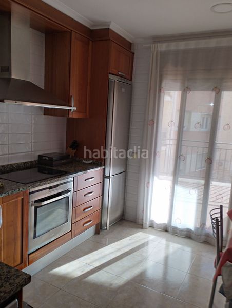 Foto f2f58875-f54a-4c6d-94be-3d307b1ecef3. Pis amb calefacció aparcament a Casco Urbano Vinaròs