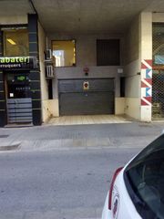 Lloguer Aparcament cotxe a N/a. Garaje en pleno centro