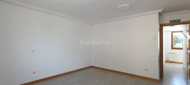 Foto 19c53fa7-cbaf-4b3c-ab97-b55811a72ad6. Etagenwohnung mit heizung parking in Villaquilambre