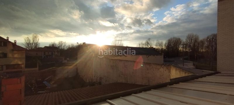 Foto a7f7f04d-19bc-449f-bc16-c895b247875f. Etagenwohnung mit heizung parking in Villaquilambre