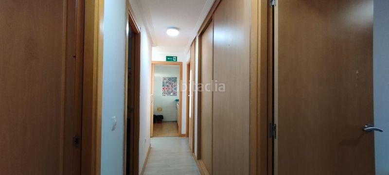 Foto ea532e5c-21c0-4998-b7e7-71351d2fa060. Etagenwohnung mit heizung parking in Villaquilambre