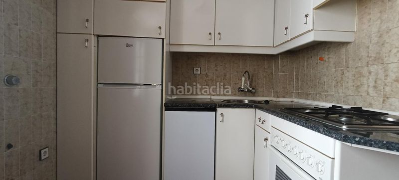 Foto fa96e9be-5b2d-4eb6-b6c1-5d6f23d2b208. Apartament amb calefacció aparcament a Centro Ciudad León