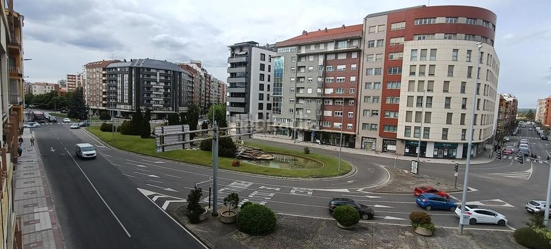 Foto 0b7ab1bb-25e8-4dd5-a400-2c516da8d3e6. Piso en San Claudio - La Chantría León