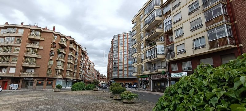 Foto 3a207f5e-9909-4ea7-ae67-2396bb9d8e7d. Piso en San Claudio - La Chantría León
