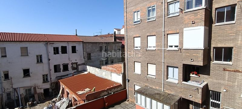 Foto 942bc37f-1351-4951-b448-f8ded2a1a1a4. Apartament amb calefacció a La Vega - La Sal León