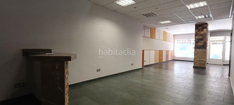 Foto cf4e129c-f542-44b9-9920-ba5c20184ddc. Local comercial en San Claudio - La Chantría León