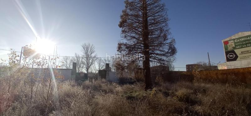 Foto 5a04f974-d3c9-4b01-968f-a2a3941dec36. Bâtiment à usage industriel dans La Vega - La Sal León