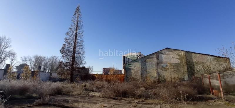 Foto c77c54f0-5b93-4e0a-9673-4bd020387203. Bâtiment à usage industriel dans La Vega - La Sal León