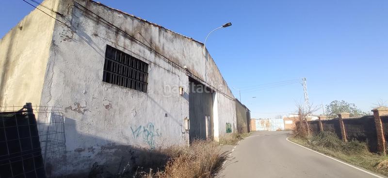 Foto ac82597a-c47f-4e36-8e38-c8f1af2a813a. Fabrikhalle in La Vega - La Sal León