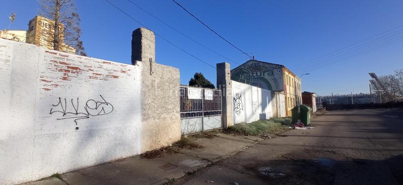 Foto ed95978f-3690-43a5-b25a-64e00f936547. Nave industrial en La Vega - La Sal León