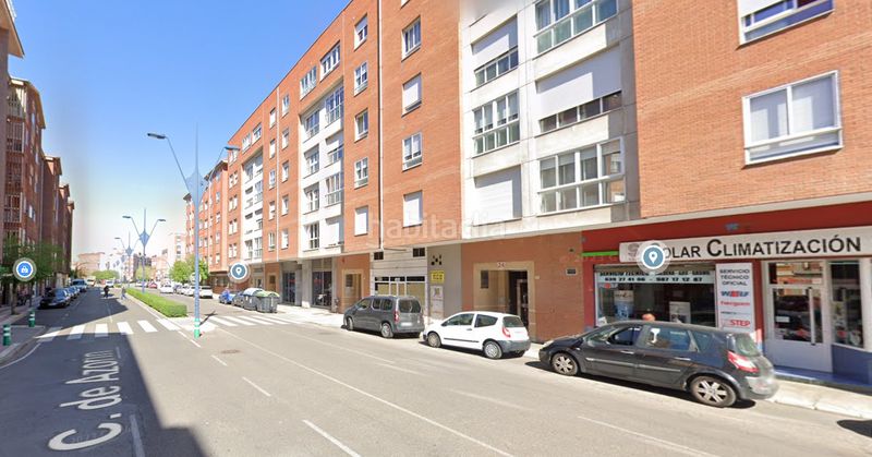 Foto 7b804258-aabb-4b0d-b3df-095302451e94. Geschäftsraum in Trobajo del camino