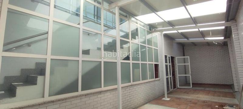 Foto eeb76449-a727-4a6b-925b-8785006132cc. Local comercial a Villaquilambre