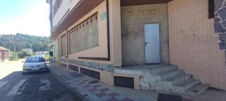 Local commercial  Portillo