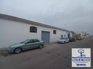 Aparcament cotxe  Calle san fernando 23. Solar 300m2, actuando como 10 plazas parking