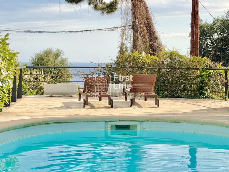 Foto 14b39280-aaf8-4a85-a551-9e4471162663. Casa  con licencia turística. reformada y con un gran espacio exterior con piscina privada en Lloret de Mar