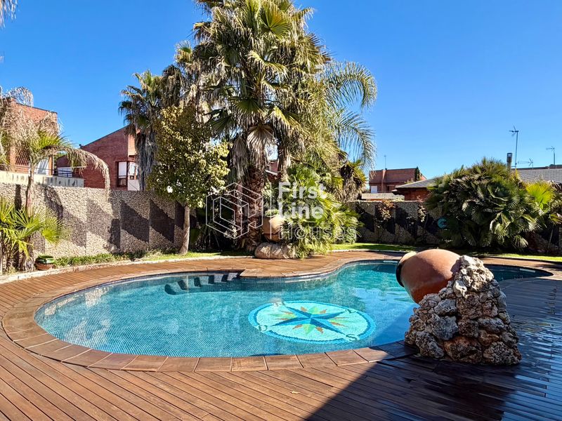 Foto b2a6f997-8645-46fe-b636-c7b38360b5cf. Xalet amb xemeneia calefacció aparcament piscina a Vidreres