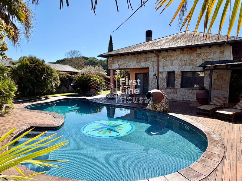 Foto dd6f8280-b0df-4abd-a0b9-ac78e629da06. Xalet amb xemeneia calefacció aparcament piscina a Vidreres