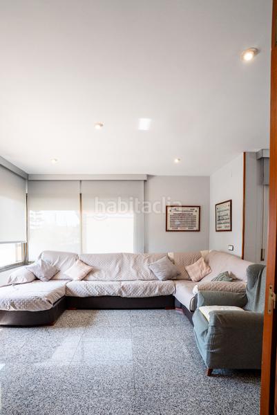 Foto b7e55074-d556-4380-9a2a-f4981c871928. Chalet en carrer garbi 12 espectacular chalet unifamiliar paradise en Vallmoll
