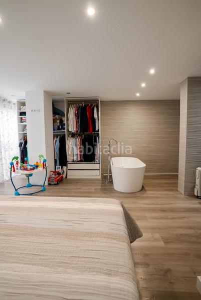 Foto 653db338-be16-4282-8a72-29b6419dd378. Appartamento in carrer de la mare molas 24 in Ponent Reus