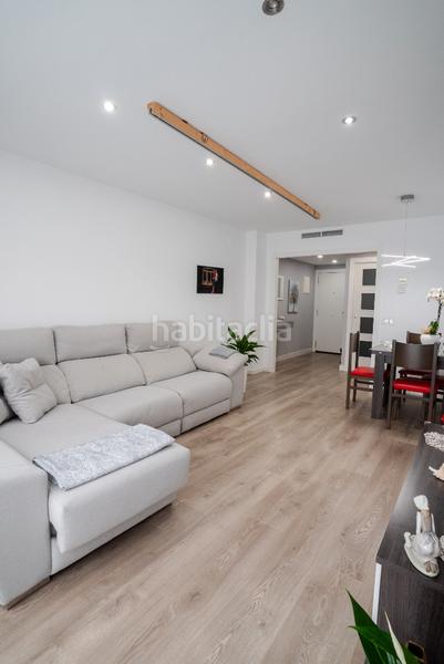 Foto ccd69453-822a-4c65-b3bb-4e7de1ba00d8. Appartamento in carrer de la mare molas 24 in Ponent Reus