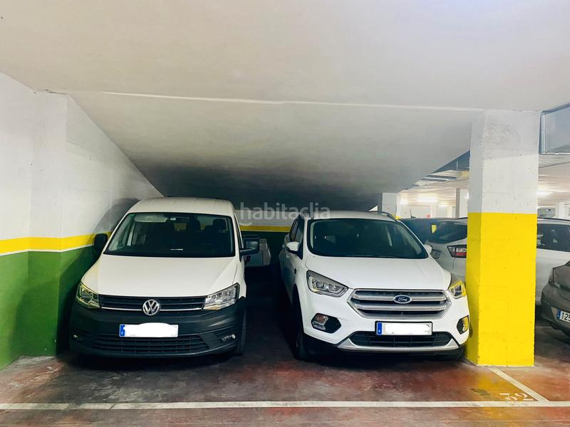 Foto 2baf53f4-619b-4fd2-8d7a-8d917e384582. Autoparkplatz in Ponent Reus