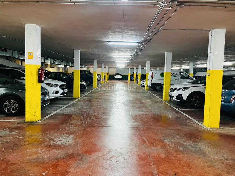 Foto 8cc56dee-a0a1-47db-8e9f-3b1d30b3fb3f. Autoparkplatz in Ponent Reus
