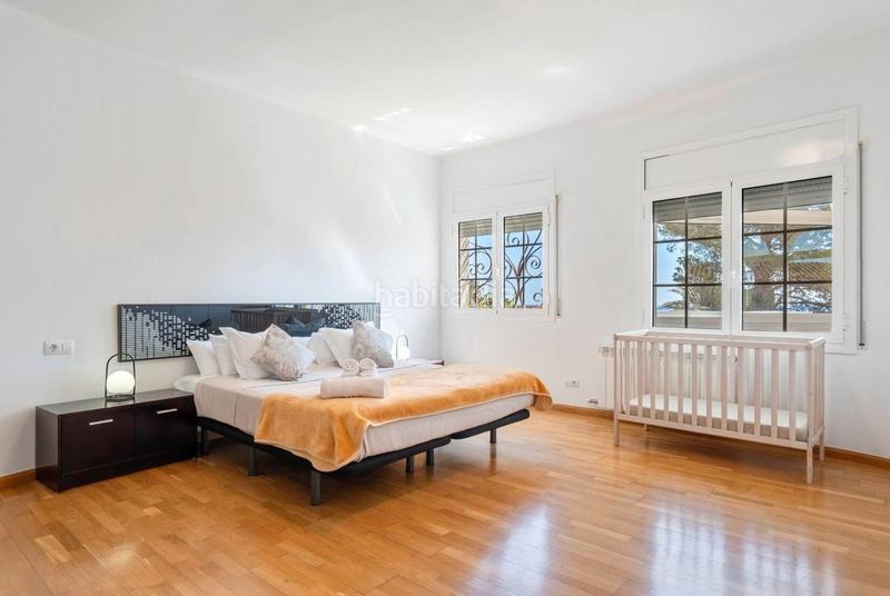 Foto 2a7e6f96-5327-45bc-b27f-0724774a4f13. Xalet a carrer gregal 9 a Passeig Marítim Miami Platja