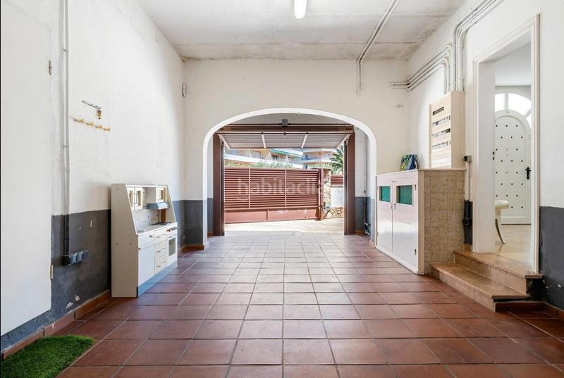 Foto 977d8993-8029-44ae-8468-3389583dfdc5. Xalet a carrer gregal 9 a Passeig Marítim Miami Platja