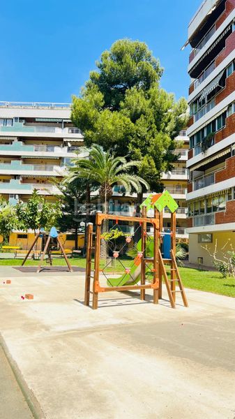 Foto 5a74a59b-07cf-417c-9da9-f5f411d076f1. Pis amb calefacció piscina a Barenys Salou